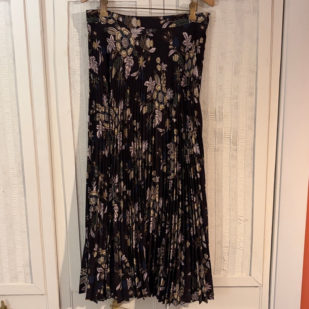 A.L.C. Williams Midi Floral Pleated Skirt size 10 - Picture 3 of 8